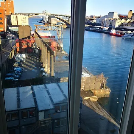 Toppleilighet I Damsgardsundet Apartamento